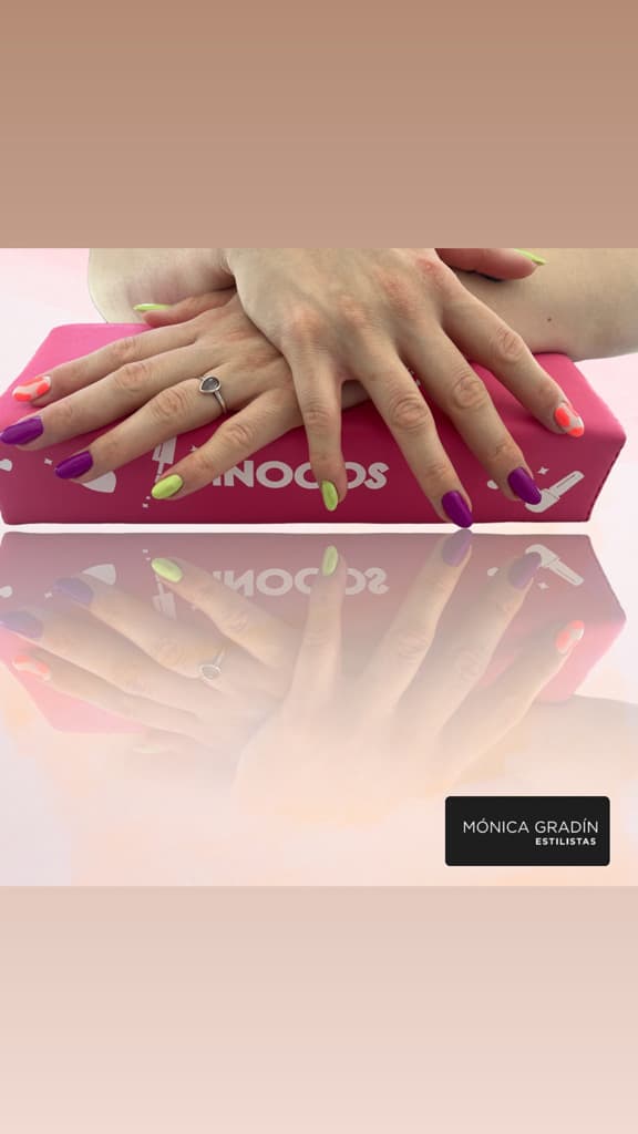 Mónica Gradín Estilistas en Vigo